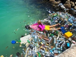 Около 70% мусора в Черном море составляет пластик - эксперт
