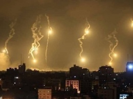 Армия Израиля атаковала сектор Газа наземными подразделениями