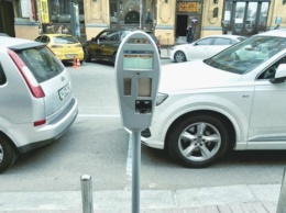 В Киеве с помощью новой системы начнут быстрее штрафовать водителей за неправильную парковку