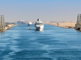 Египет начал модернизацию Суэцкого канала