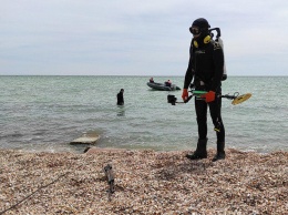 В Приморске в ходе очистки морского дна обнаружили раритетную находку