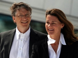 Фонд Гейтсов продал значительную часть акций Apple, Twitter и Amazon