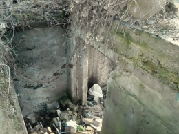 В Днепре уничтожили дом с подземной загадкой: фото