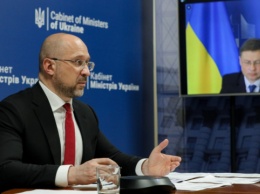 Шмыгаль обсудил с Домбровскисом экономическое сотрудничество Украины и ЕС