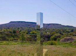 Странный объект на Донбассе: стало известно кто установливал и зачем, - ФОТО