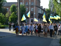 Северодонецк - это Украина! В городе прошел парад вышиванок (фото, видео)