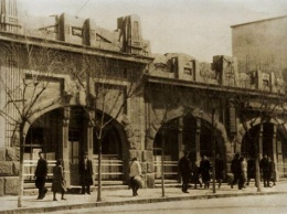 От магазина до вареничной: история здания в центре Запорожья, которое снесли 55 лет назад, - ФОТО