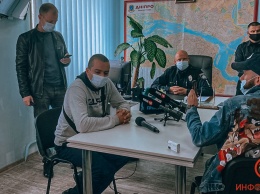 Митинг под управлением полиции в Днепре: пострадавший Максим Калыняк встретился с руководством
