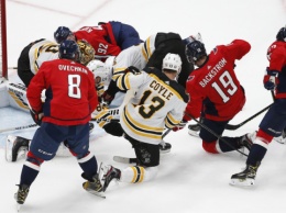 НХЛ: «Колорадо» и «Бостон» вышли во второй раунд плей-офф Кубка Стэнли