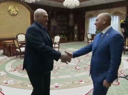 Из фракции "Слуга народа" исключили друга Лукашенко