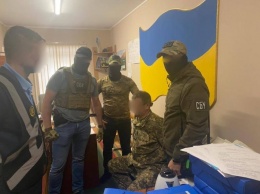 Мелитопольские следователи ГБР взялись за дело майора-взяточника