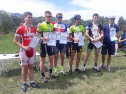 Криворожские велосипедисты выбороли 17 медалей на чемпионате области