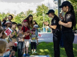 В Днепре полицейские устроят праздник для малышей ко Дню защиты детей