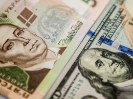 Эксперты подсказали, чего ждать от доллара и какую валюту лучше покупать