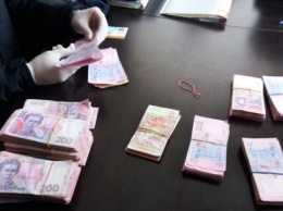 Руководителям фиктивных фирм сообщили о подозрении за хищения денег Укрзализныци