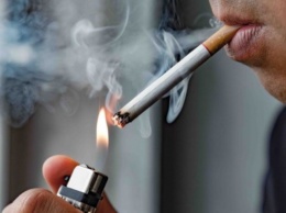 В каких местах в Украине нельзя курить и как могут оштрафовать: ответ юриста