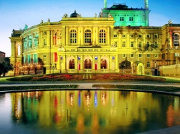 Фестиваль Odessa Classics открылся концертом в театре оперы и балета