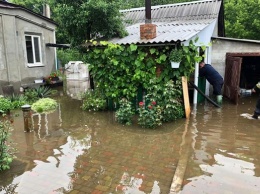 В Днепре из-за непогоды затопило 90 домов