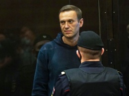 Навального перевели из больницы в колонию - адвокат