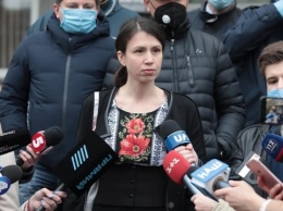 Судьи, которые должны были рассматривать дело экс-депутата Чорновол, взяли самоотвод