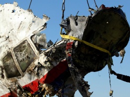 Лавров: США скрывают "факты колоссальной важности" по крушению MH17