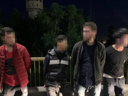 Выбивали деньги: в Киеве иностранцы похитили мужчину из-за долга