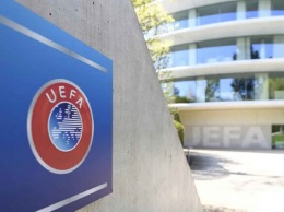 В чем причина: УЕФА приостановил дисциплинарное дело против трех клубов Суперлиги