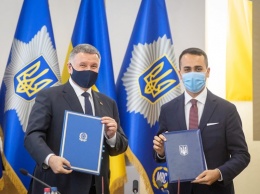 Украина и Италия продлили признание водительских прав