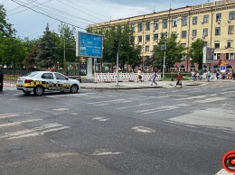 Взрывы, сирена и перекрытие: что происходит на проспекте Яворницкого в Днепре