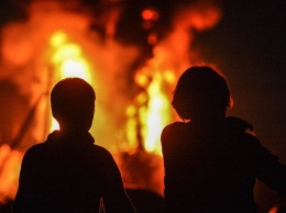 Двум борцам с игорным бизнесом, которые спалили в Еланце игральные автоматы УНЛ, суд дал 3 года тюрьмы