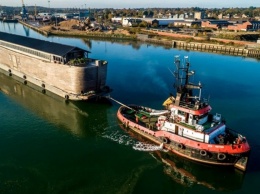 В Британии береговая охрана задержала Ноев ковчег - требует его ремонта (ФОТО)