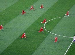 Зрители освистали сборную Бельгии за преклонение колена перед матчем с Россией
