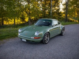 На аукцион выставили Porsche 911 от ателье Singer Vehicle Design