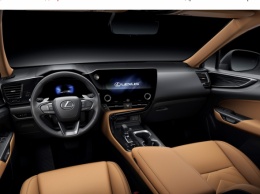 Новый Lexus NX: постоянный полный привод и plug-in гибридная версия