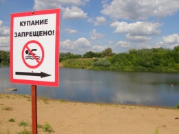 В воде двух пляжей Харьковской области нашли ротавирус: где нельзя купаться (карта)
