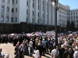 В Киеве проходит крестный ход УПЦ