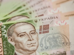 Сфера здравоохранения быстрее всего выросла по доходам с 2010 года в Украине - исследование
