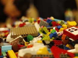 Маленькому британцу на день рождения подарили Lego с килограммом кокаина