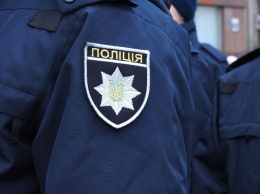 На запорожском курорте бросили элитный внедорожник - полиция разыскивает владельца