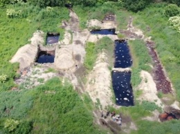 Незаконно захоронили опасные промышленные отходы: СБУ предупредила экологическую катастрофу на Винничине (видео)