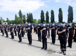 В Харькове состоялся выпуск полицейских офицеров громады