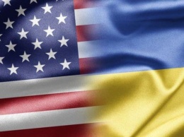 Псаки заявила об абсурдности сообщений СМИ о приостановке военной помощи Украине