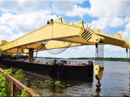 Строительство запорожских мостов: когда "Захарий" приступит к работе