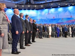 Съезд "Единой России": Шойгу вместо Медведева и раздача денег