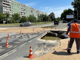 На левом берегу в Киеве прорвало водопровод