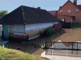 На Буковине ливни подтопили 80 домов