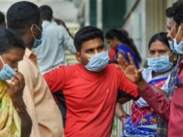 В Индии до конца года хотят вакцинировать более миллиарда человек