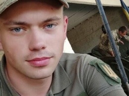 При выполнении боевой задачи на Донбассе ранен криворожанин Борис Басс. Нужна помощь в лечении, - ФОТО