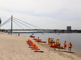 В Киеве завершен капитальный ремонт пляжа пляж "Водоворот"