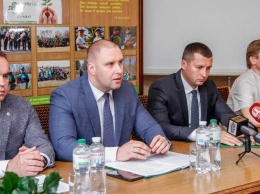 На Полтавщине представили нового руководителя областного управления лесного и охотничьего хозяйства